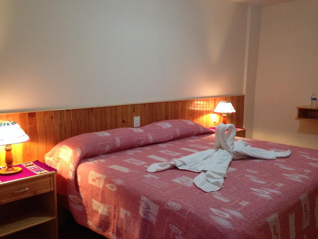 Hotel Posada Las Rosas San Cristóbal de Las Casas Szoba fotó